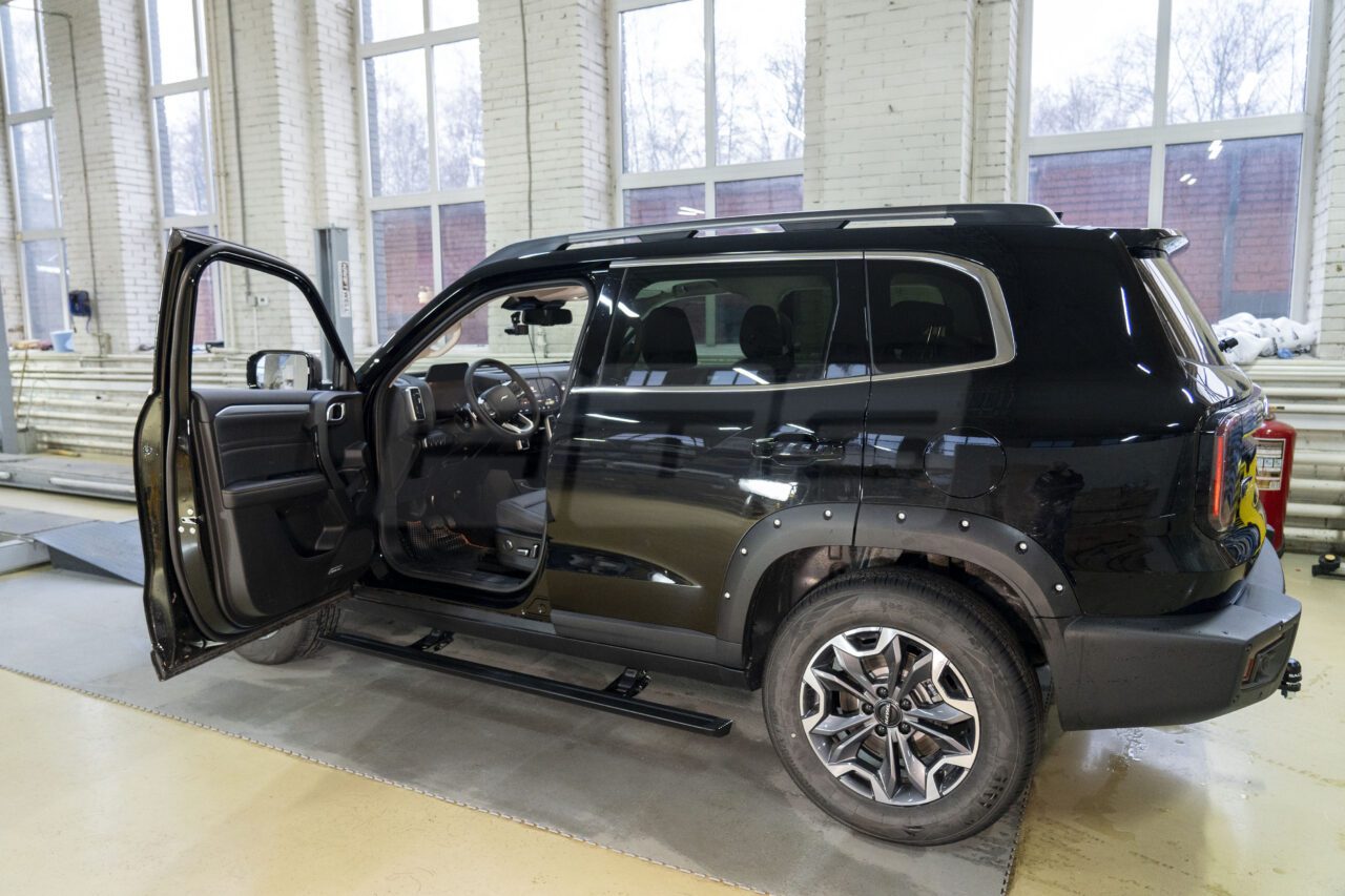 Haval Dargo (2022-2024) 100000 ₽ комплект порогов 15000 ₽ установка порогов