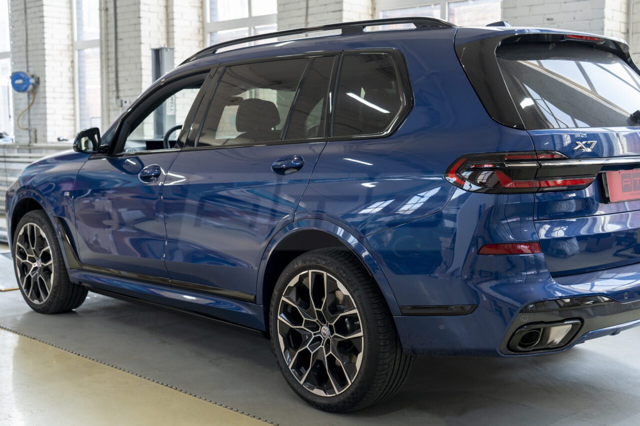BMW X7 G07 (2018-2024)
135000 ₽ комплект порогов
15000 ₽ установка порогов