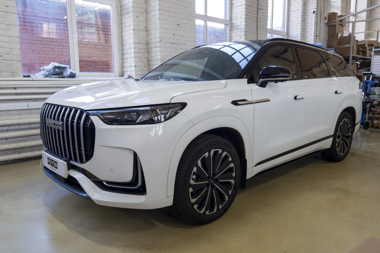 Jaecoo J8 (2024)125000 ₽ комплект порогов 15000 ₽ установка порогов